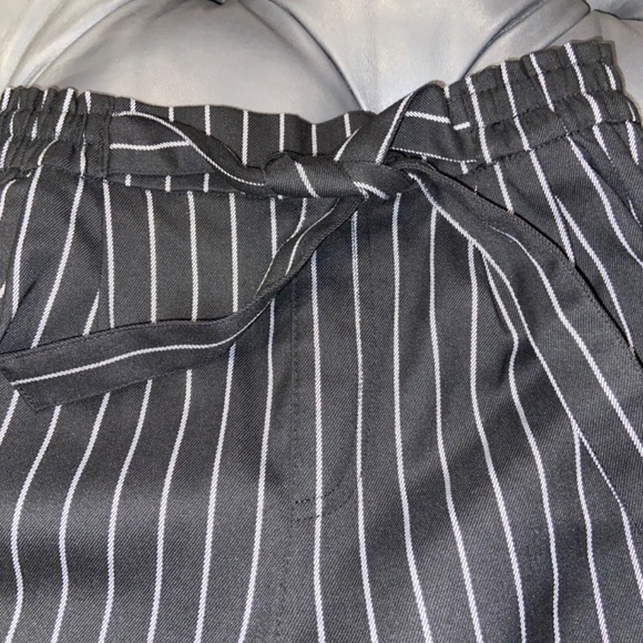 Black pants with white strips - Picture 2 of 4